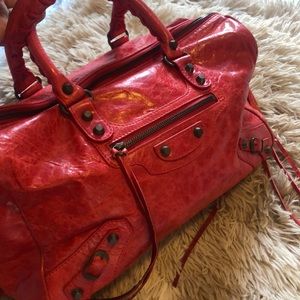 BALENCIAGA purse 👜